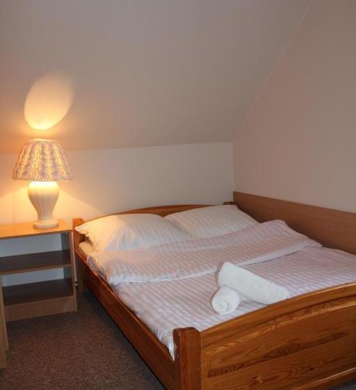 בית מלון כפרי Zajazd Podlesie