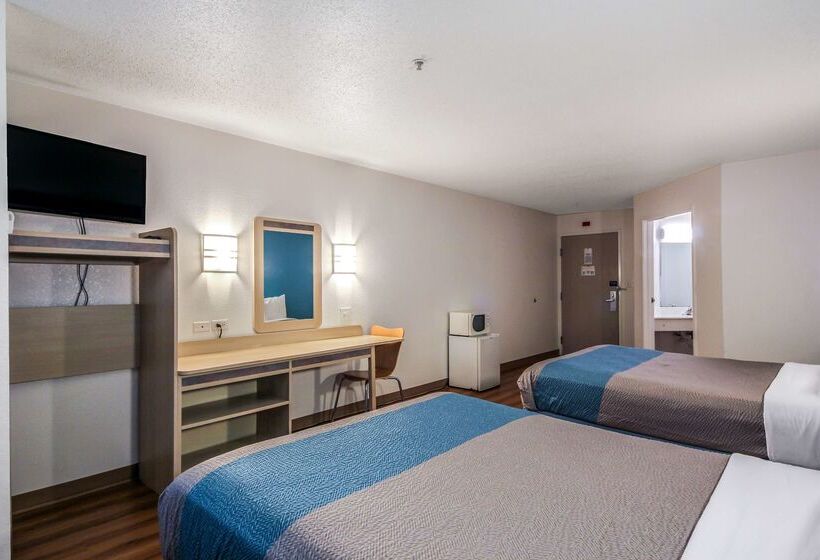 Motel 6 New Braunfels