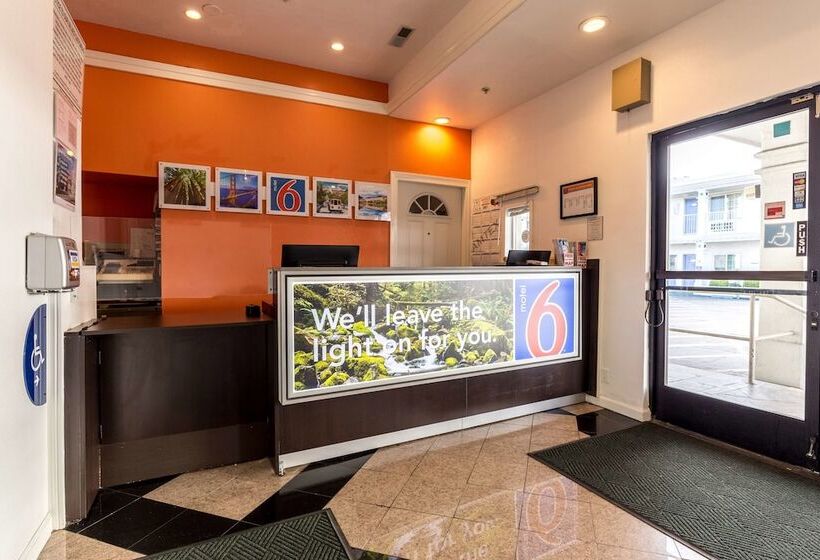 Motel 6 San Rafael
