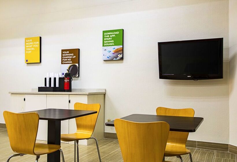 Motel 6 Opelousas, La