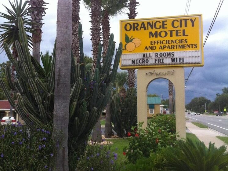 Orange City Motel   Orange City
