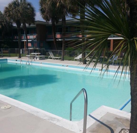 Sunrise- Sun Fun Motel