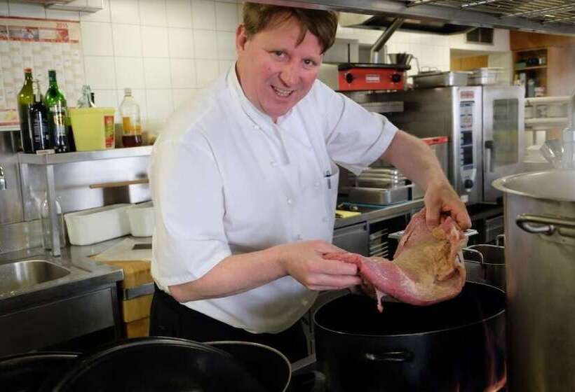 Zum Hirschen   Hotel & Gasthaus Beim Stöckeler