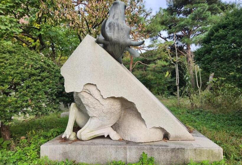 הוסטל K Highstel Jayeon