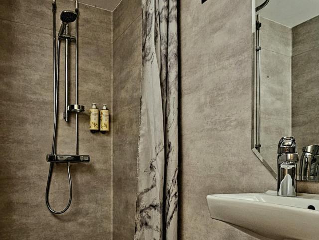 הוסטל Ottsjö Wärdshus