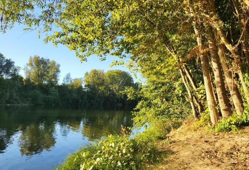 הוסטל Wonderbar