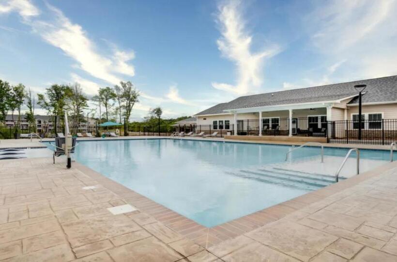 Aurora Condos By Barsala