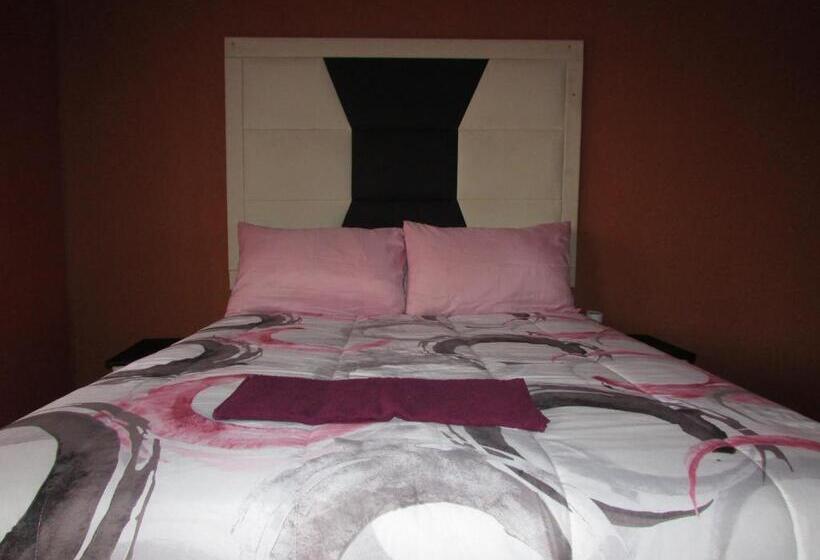 住宿加早餐  Cozy Queen Bed Apartment In Hammanskraal