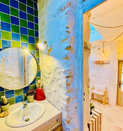 ベッドアンドブレックファースト Histoire De Cru