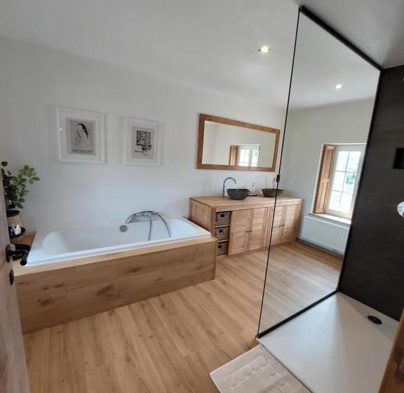 צימר La Ferme De Sotrez