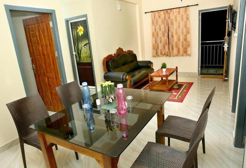 민박 Loyal Residency