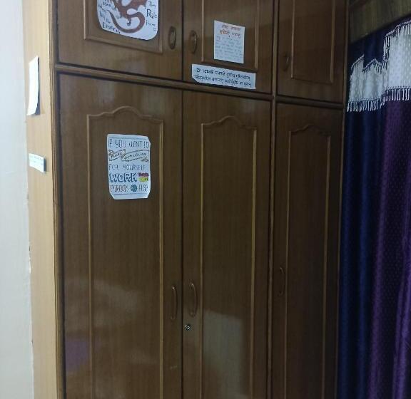 تختخواب و صبحانه Superstar Pg