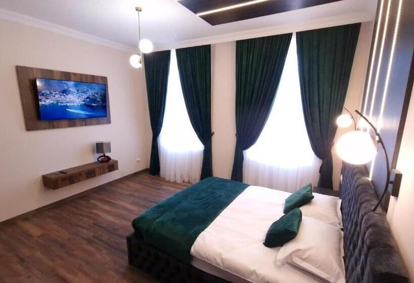 Bizi House Accommodation