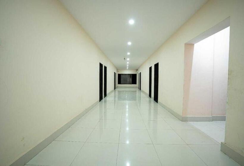 Collection O Hotel Chhattisgarh Palace