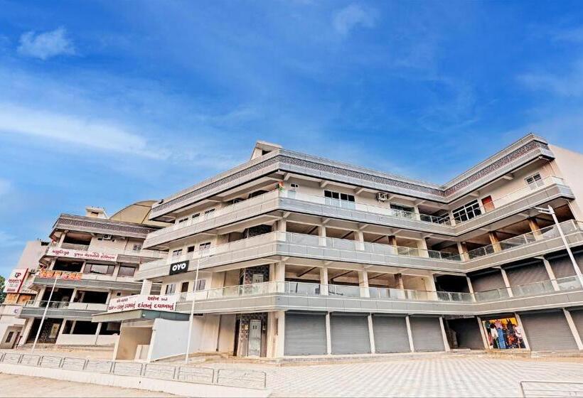 בית מלון כפרי Collection O Kanha Inn