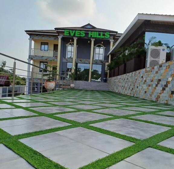 Eve S Hills Hotel. Larteh Akuapem
