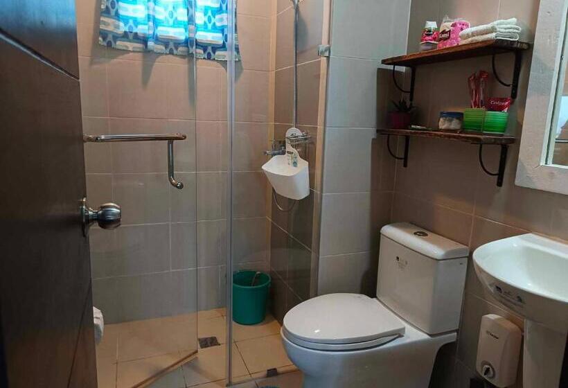 Executive Studio At One Madison Place Iloilo City