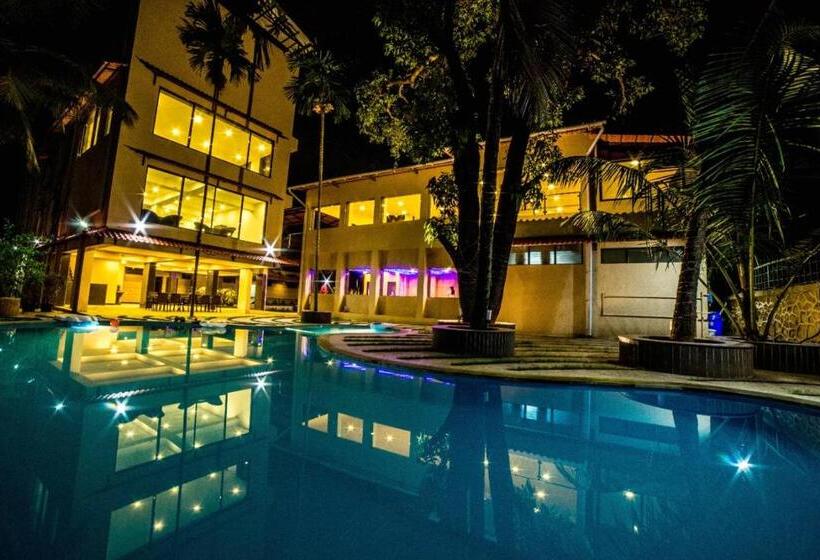 בית מלון כפרי Amansaraa Bhide Retreat