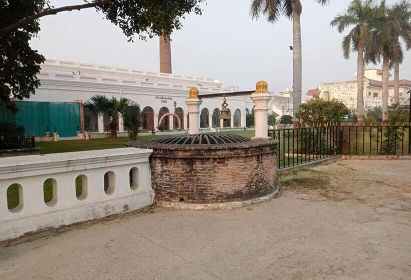 هتل Apple Flower, A True Gem Of Hospitality