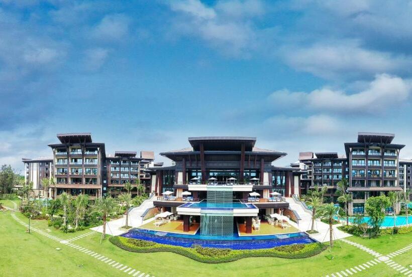 בית מלון כפרי Arcadia Resort Hainan