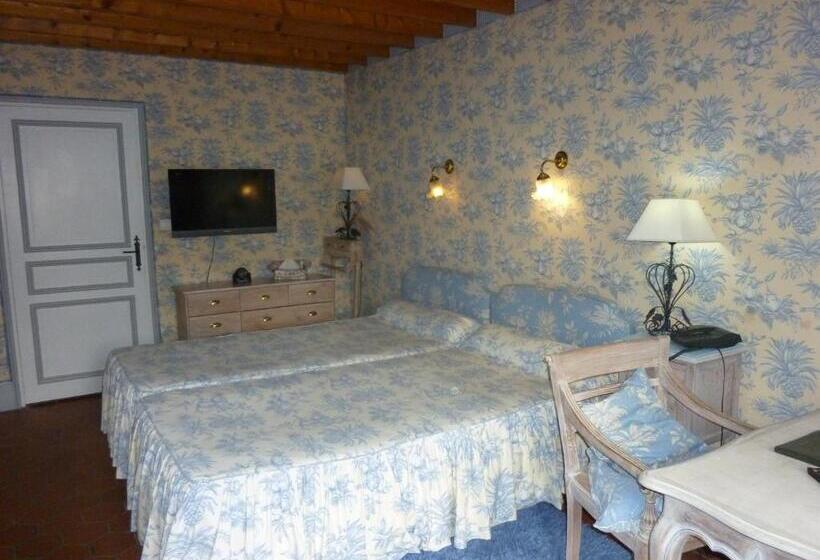 ホテル Auberge Du Val Au Cesne