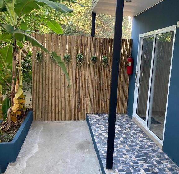 Отель Bed Ter Guest House