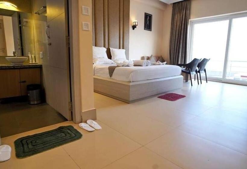 Отель Bengal Tourism Services