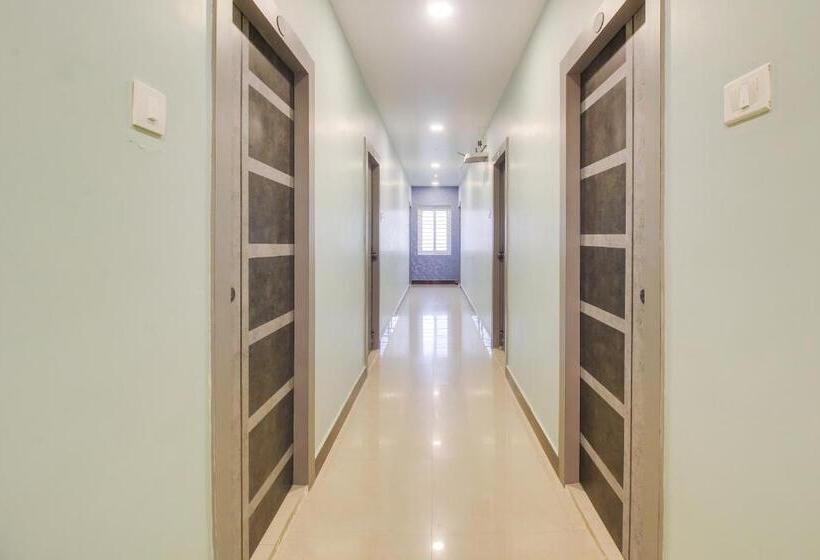 Fabhotel Lio7 Grand   Lb Nagar