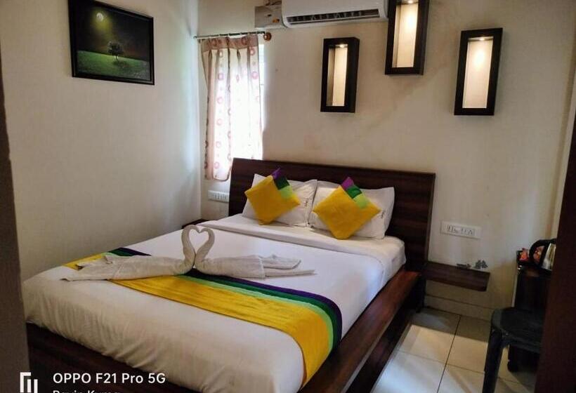 فندق Colors Stay