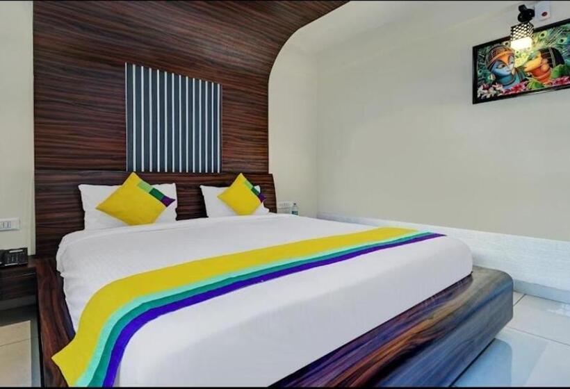 هتل Colors Stay