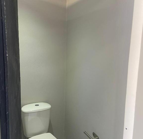 カプセルホテル Hosteline