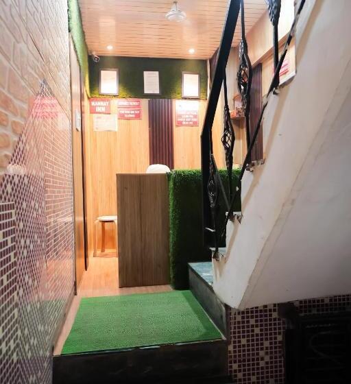 Отель Plan With Laxmi Nagar Metro