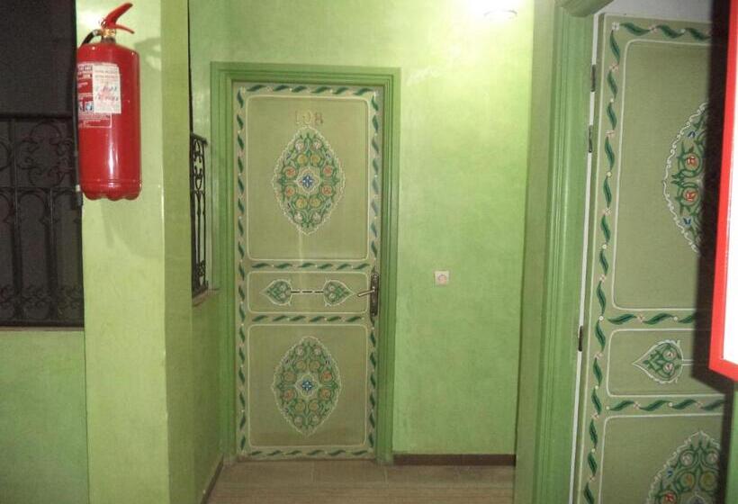 בית מלון כפרי Des Voyageur