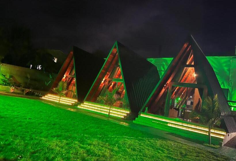 Отель E Cabanas Perau Cabanas