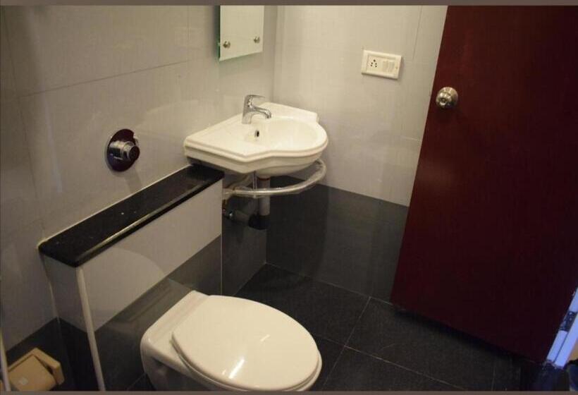 בית מלון כפרי A K Residency