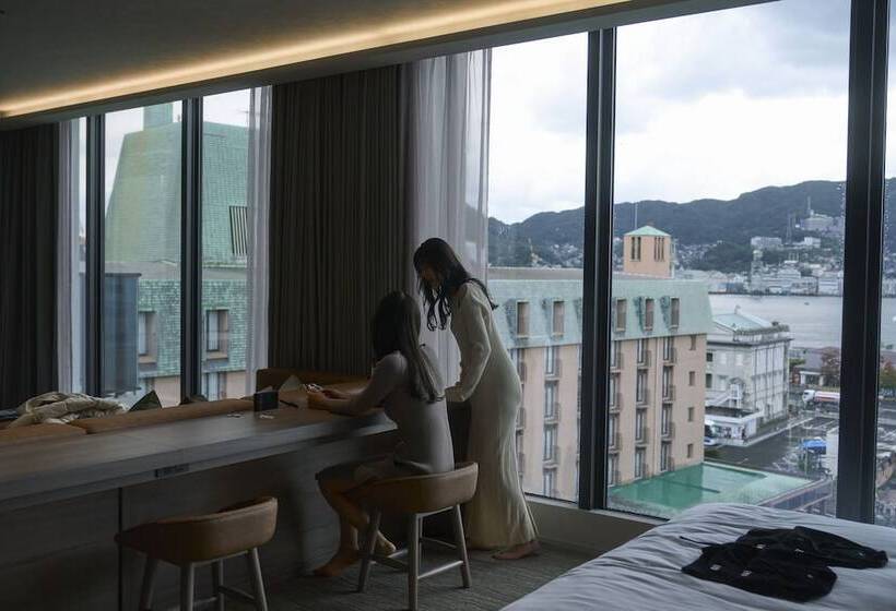 هتل Fav Lux Nagasaki