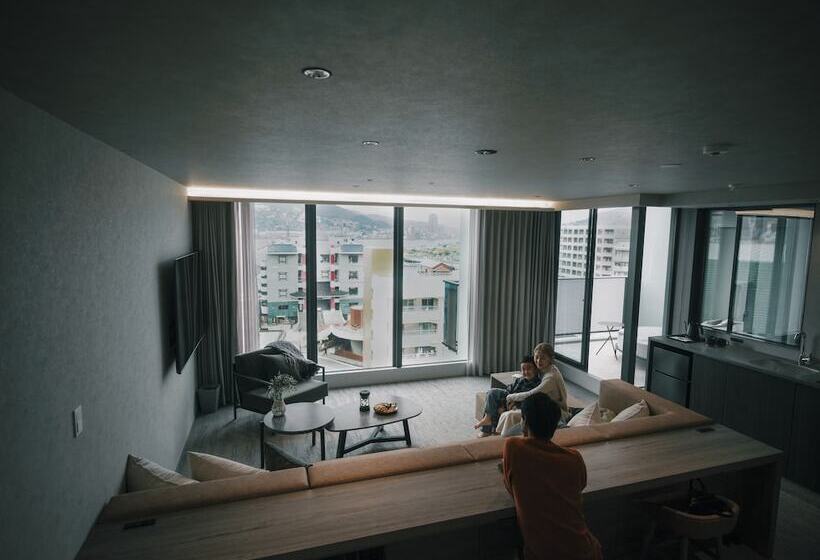 هتل Fav Lux Nagasaki