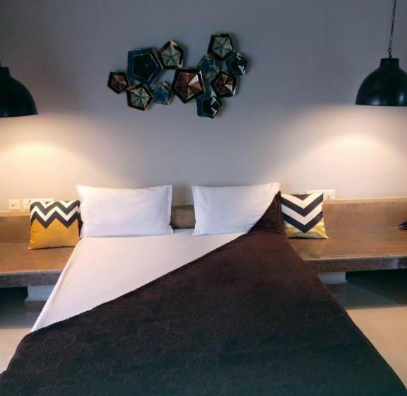 酒店 Grey Stone Shelter