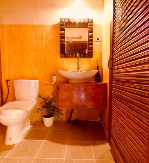 호텔 Havana Nights Phi Phi