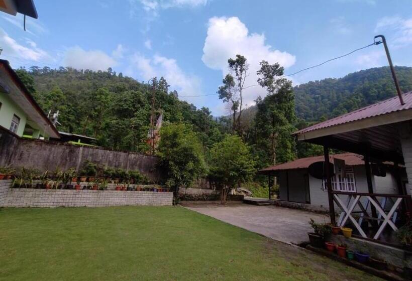 فندق Lingtam Yangsel River Retreat By Stayapart