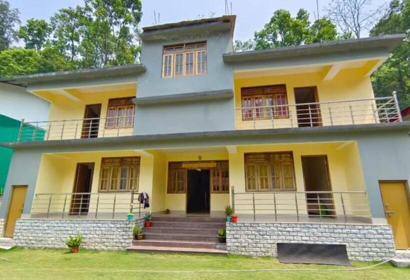 فندق Lingtam Yangsel River Retreat By Stayapart