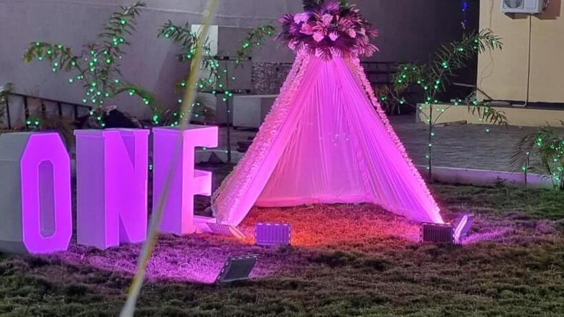 בית מלון כפרי Maharaja Resort And