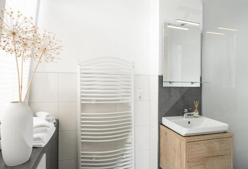 فندق Markt 5   Inmitten Der Lübbecker Altstadt, Kostenloser Parkplatz Direkt Am