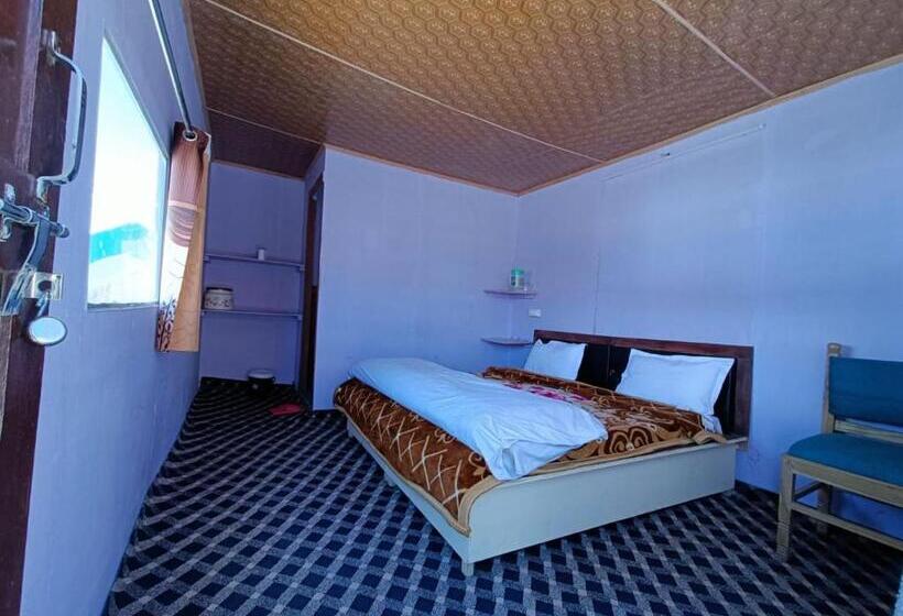 فندق Native Retreat Cottage , Pangong Ladakh Ut