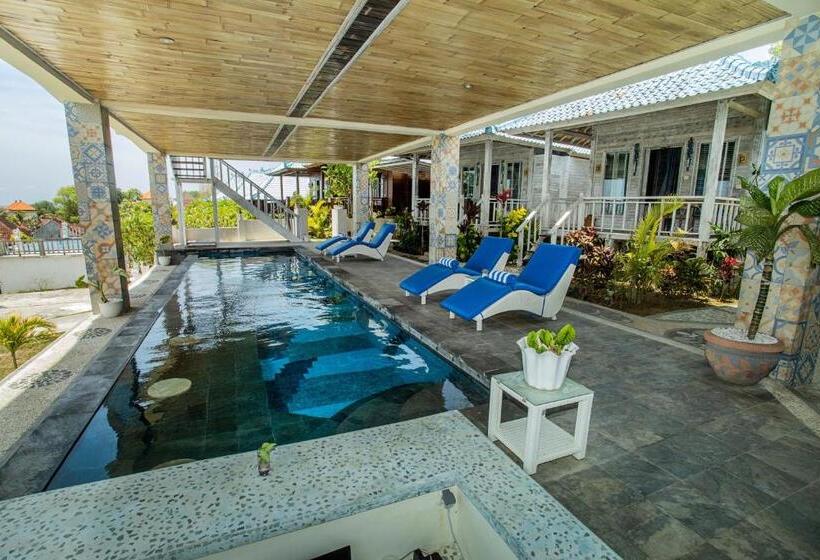 בית מלון כפרי Nusa View   Hakuna Matata