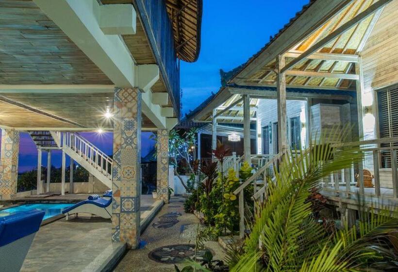 בית מלון כפרי Nusa View   Hakuna Matata