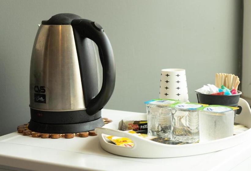 호텔 Ottoman Suit Apartment &