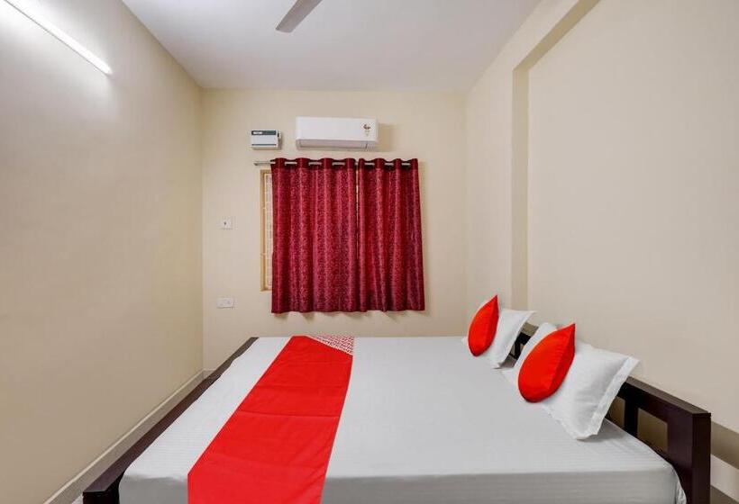 هتل Oyo Flagship K V R Residency   Elite