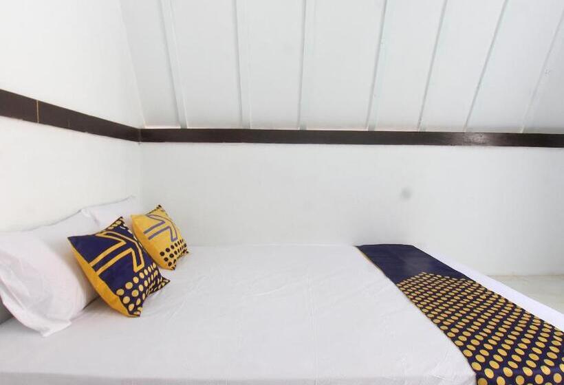 בית מלון כפרי Oyo Life 93125 Kos Bale Lumbung Syariah