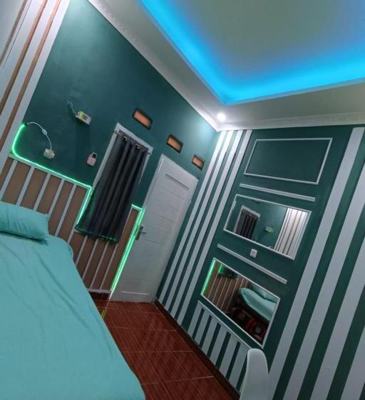 호텔 Oyo Life 93158 Kost Asaka